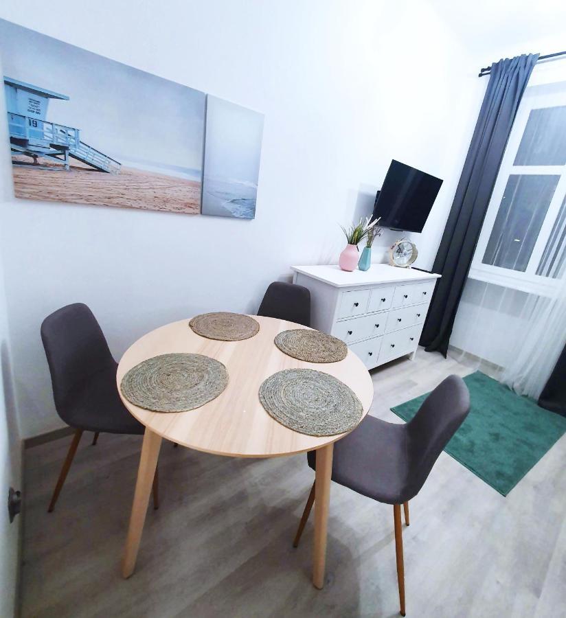 Gdynia Glowna Apartments Екстер'єр фото