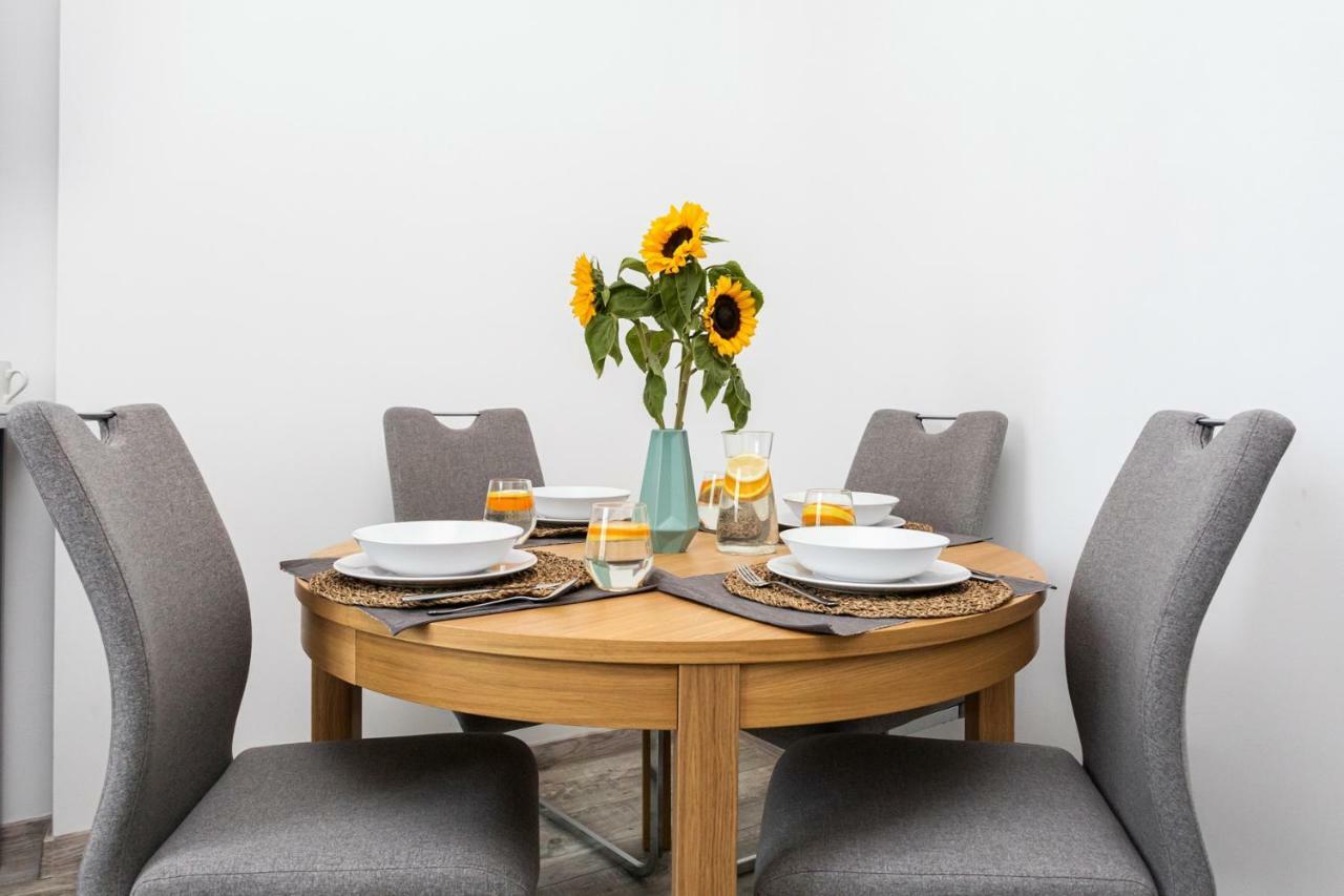 Gdynia Glowna Apartments Екстер'єр фото