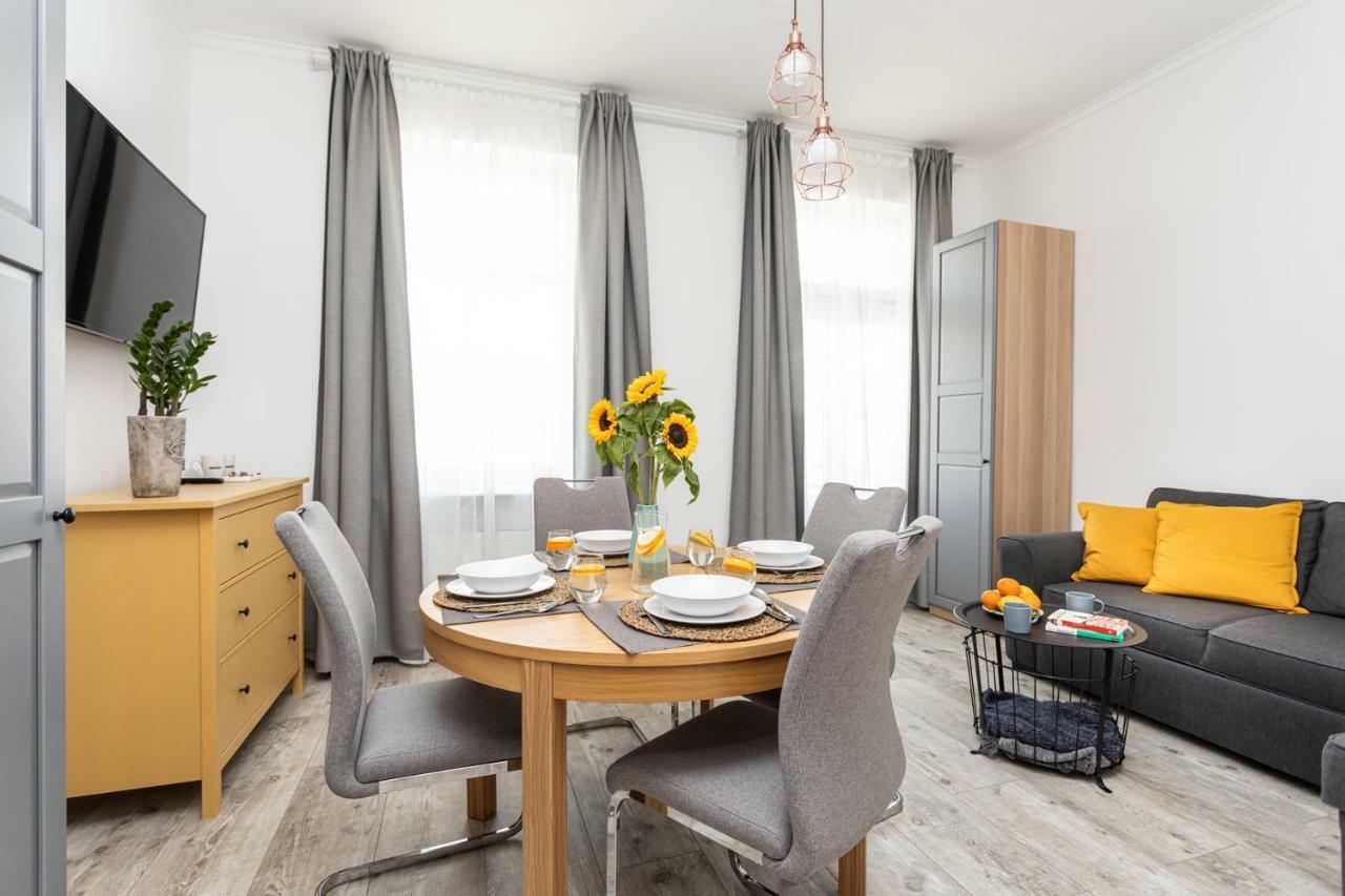 Gdynia Glowna Apartments Екстер'єр фото