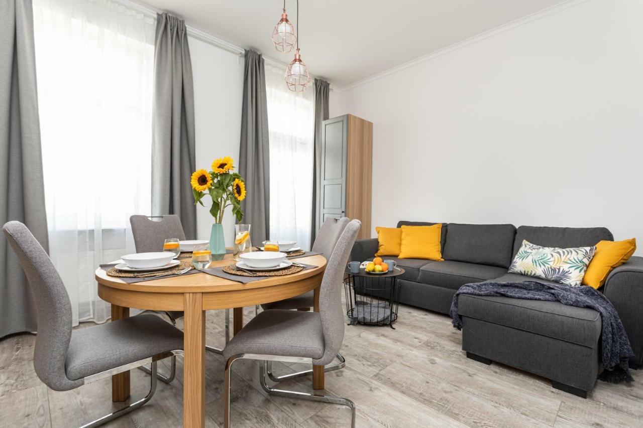 Gdynia Glowna Apartments Екстер'єр фото